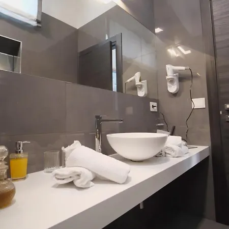 Borea Luxury 4* Пескара