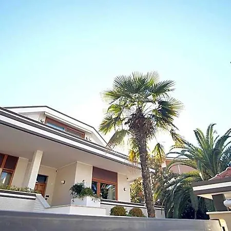 ベッド・アンド・ブレックファスト Borea Luxury ペスカーラ