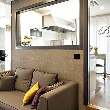 ベッド・アンド・ブレックファスト Borea Luxury 4*